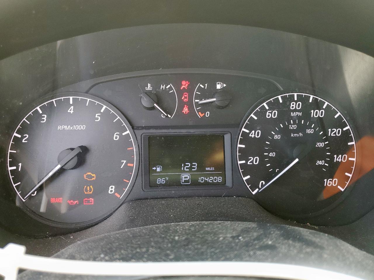 2015 Nissan Sentra - Image 9