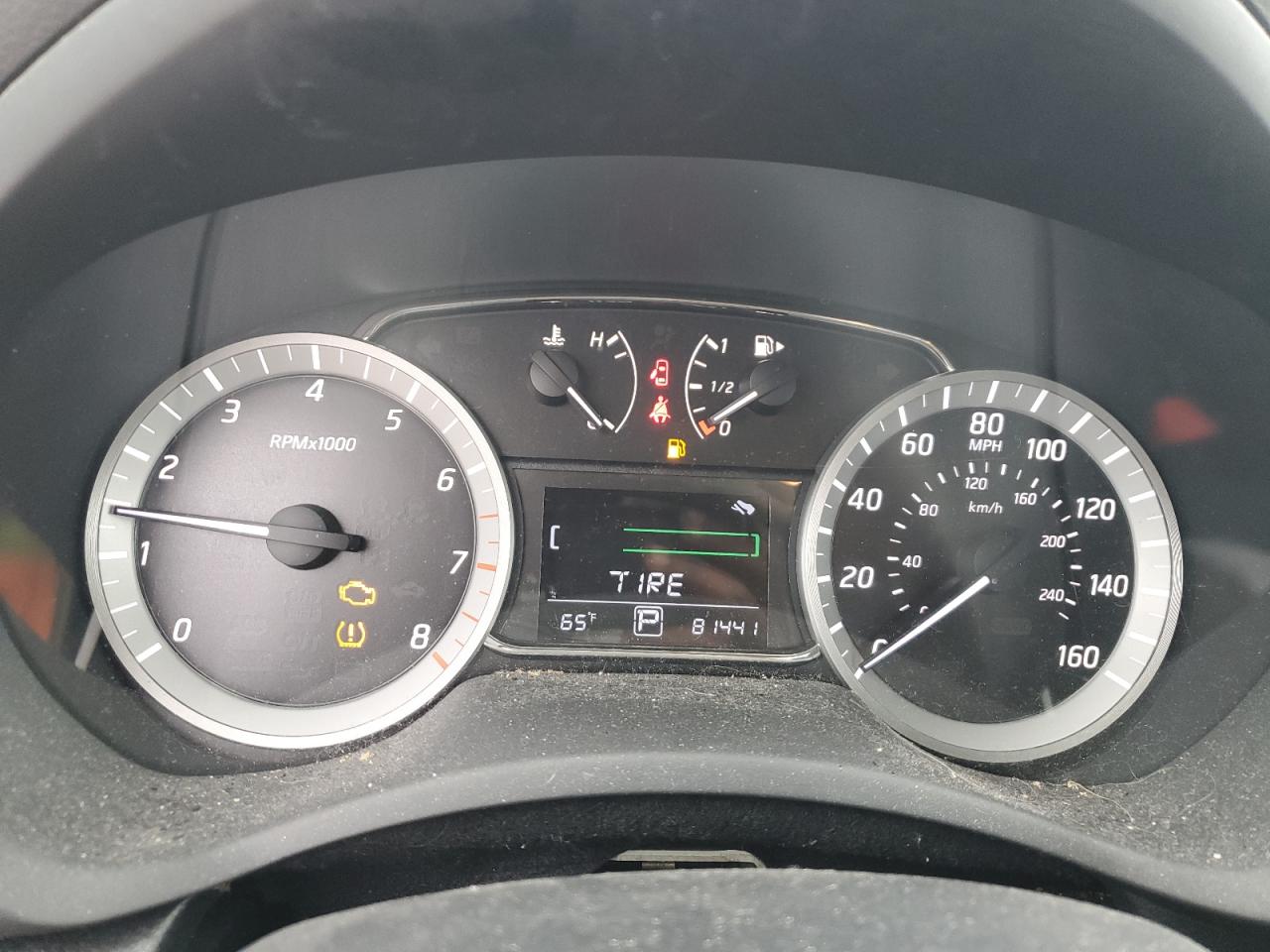 2014 Nissan Sentra - Image 9