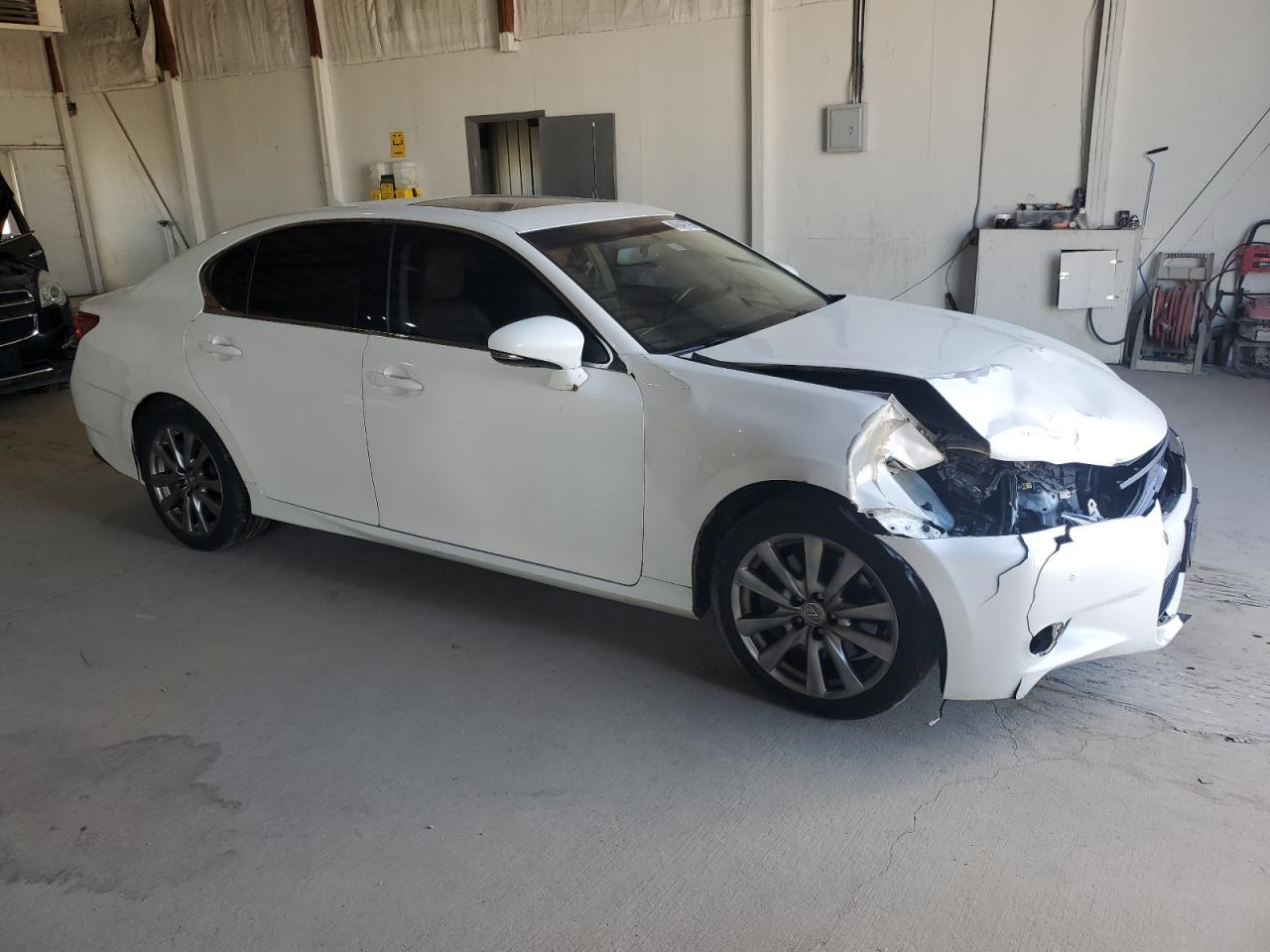 2014 Lexus GS - Image 4
