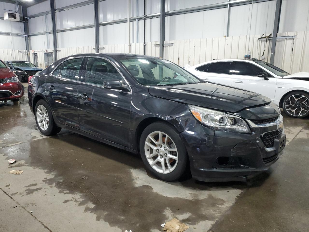 2015 Chevrolet Malibu - Image 4