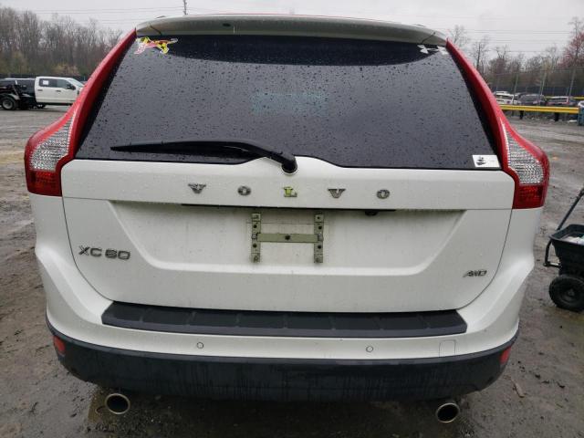 Паркетники VOLVO XC60 2012 Белы