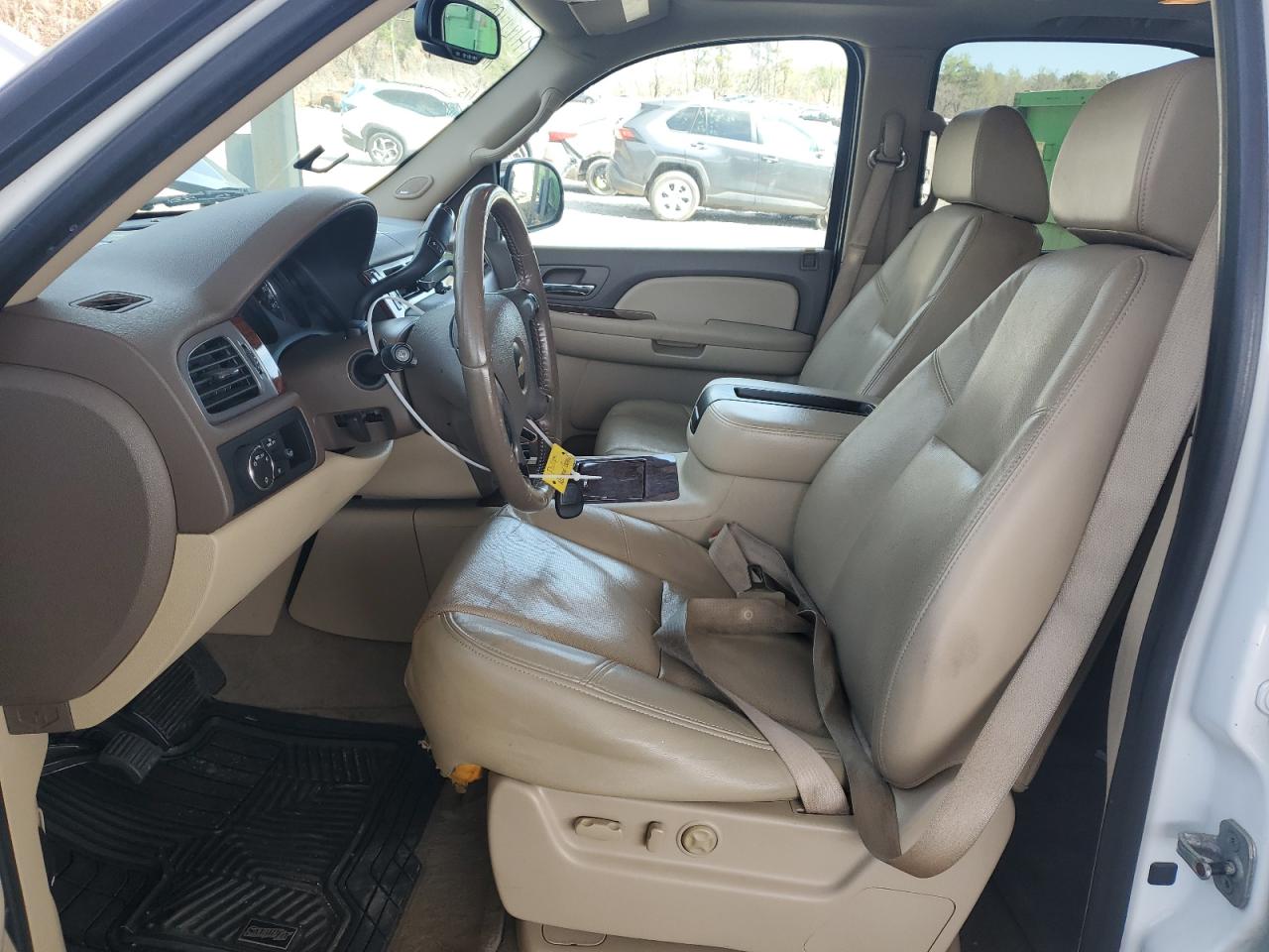 2009 Chevrolet Tahoe C1500 Ltz VIN: 1GNFC33J39R180274 Lot: 59546015