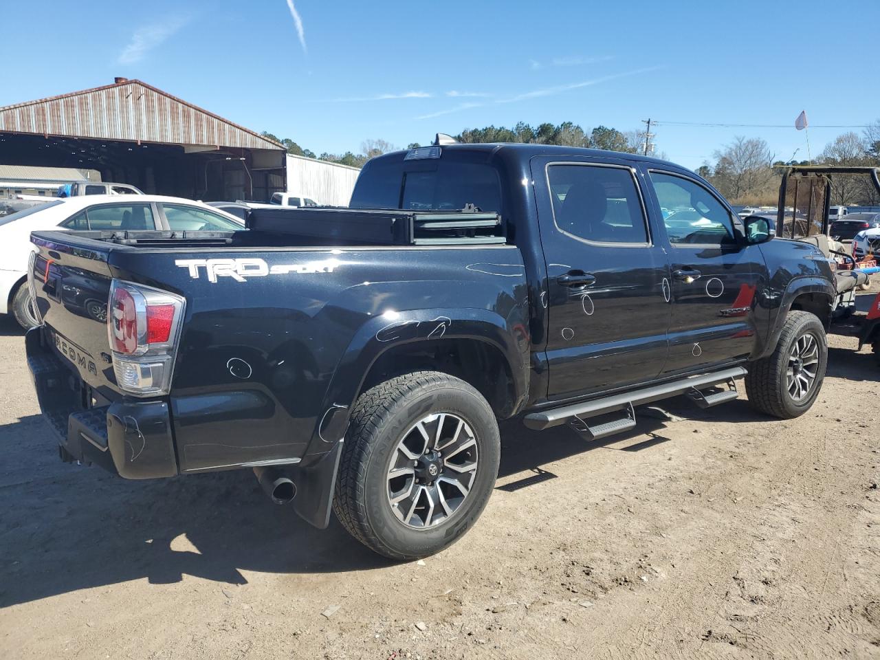 2020 Toyota Tacoma - Image 3
