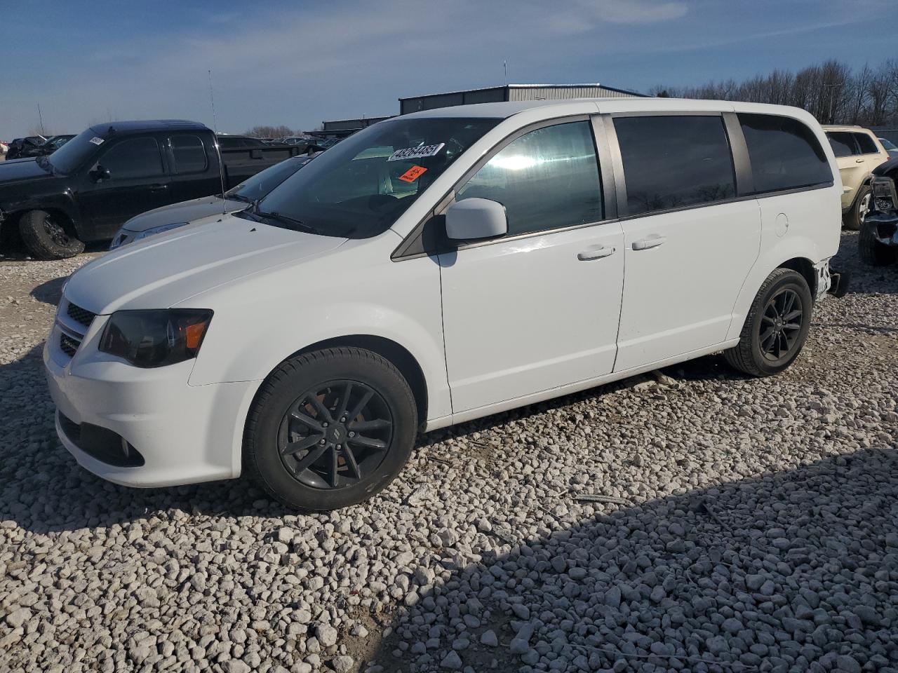 2019 Dodge Caravan - Image 1