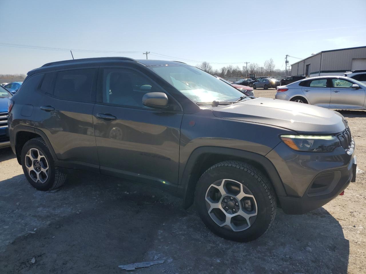2022 Jeep Compass - Image 4