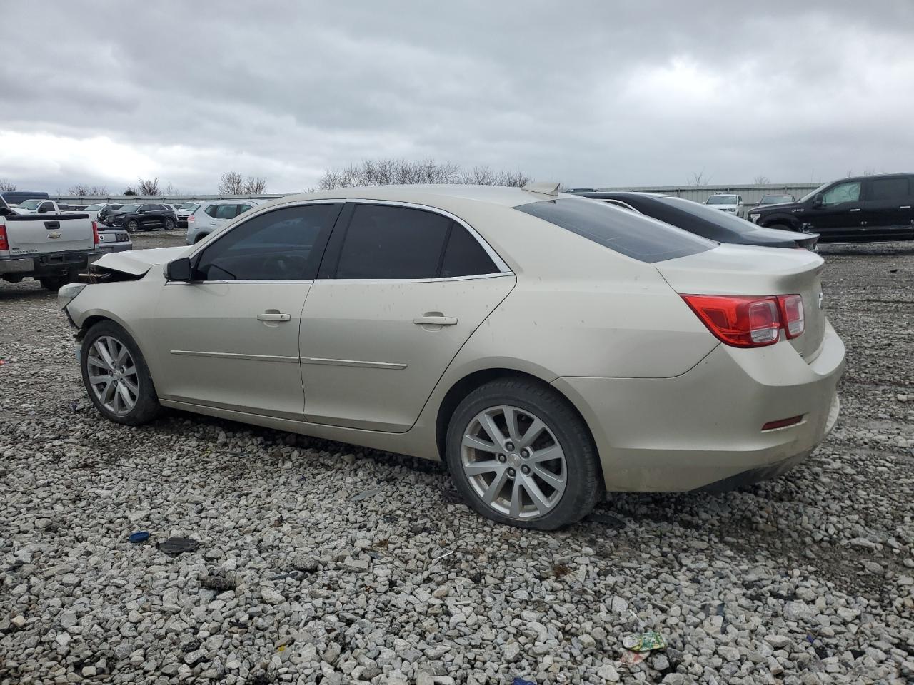 2015 Chevrolet Malibu - Image 2
