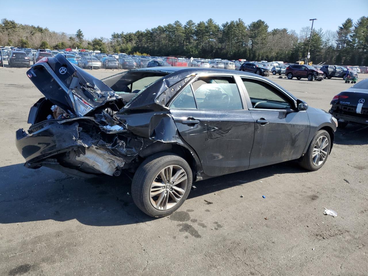 2017 Toyota Camry - Image 3
