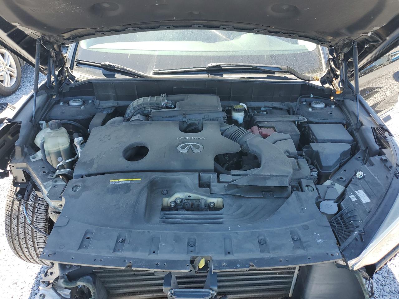 2019 Infiniti QX50 - Image 14
