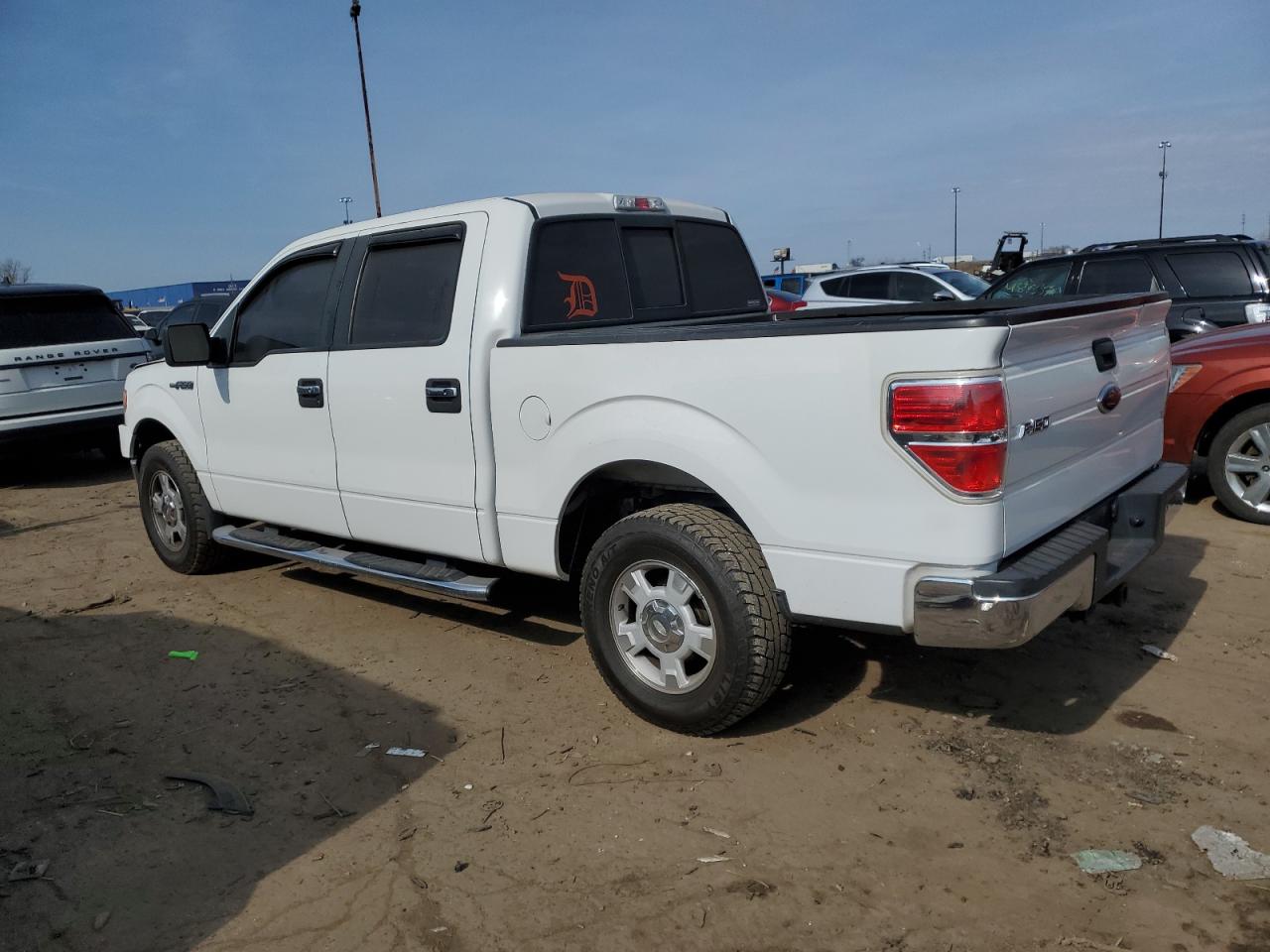 2010 Ford F-150 - Image 2
