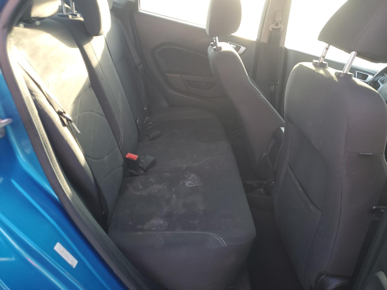 2014 Ford Fiesta - Image 11