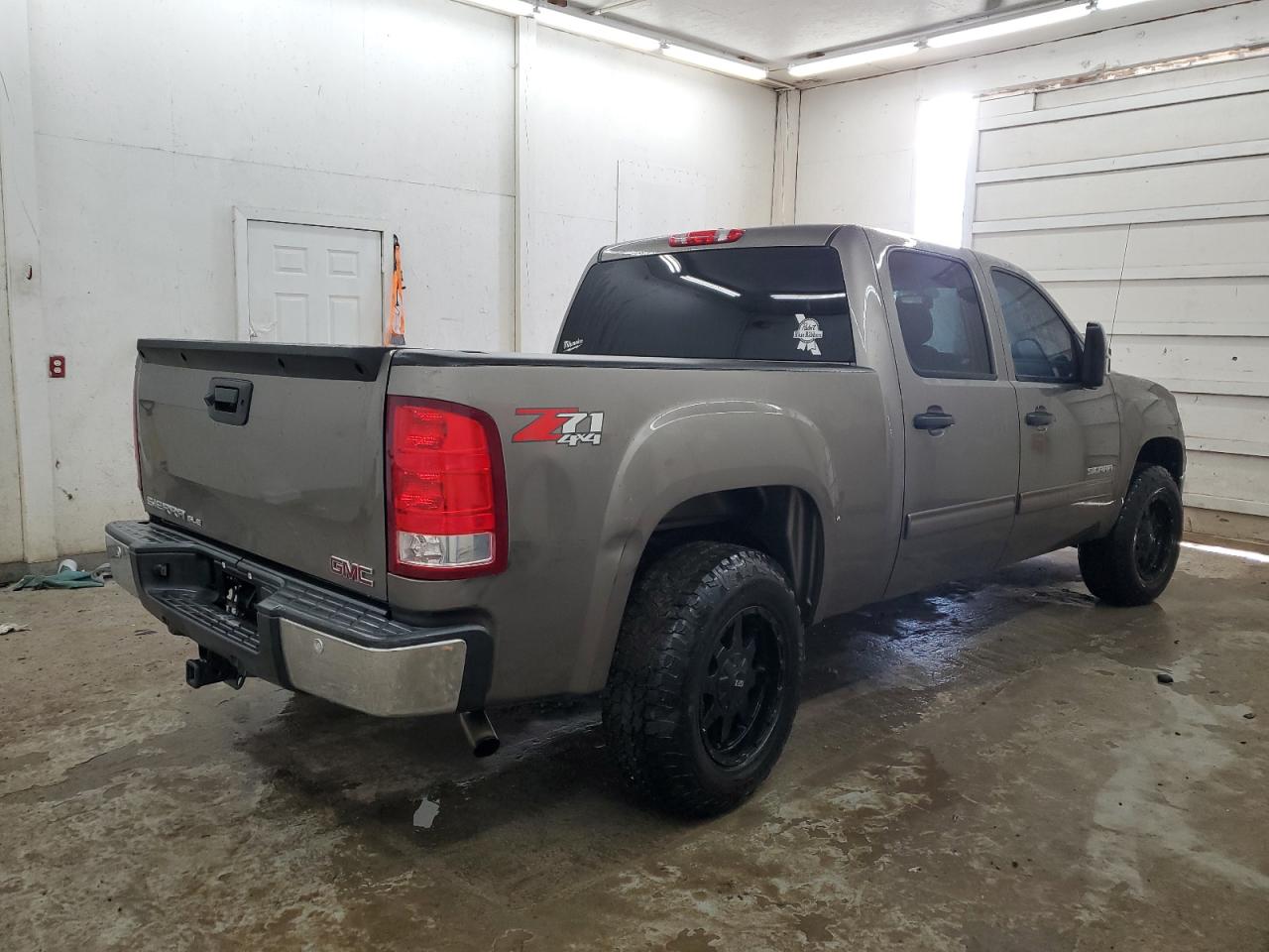 2012 GMC Sierra - Image 3