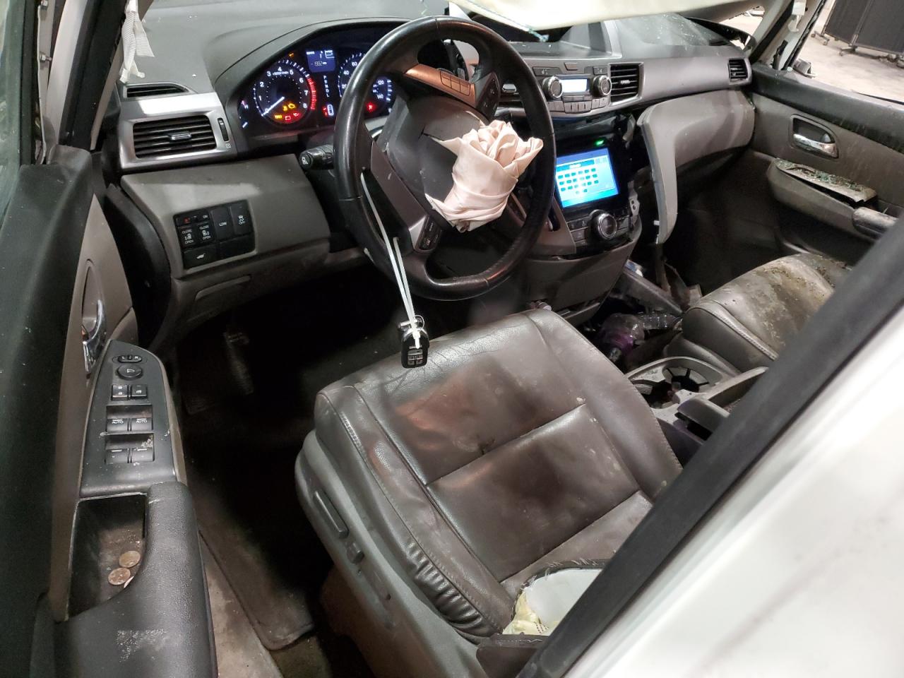 2014 Honda Odyssey - Image 8