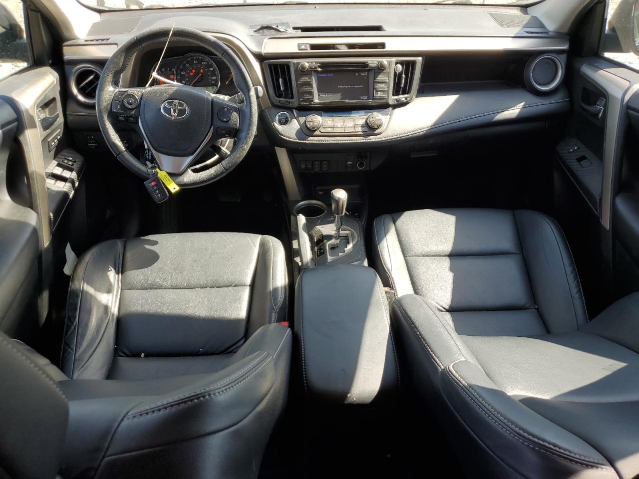 2015 Toyota RAV 4 - Image 8