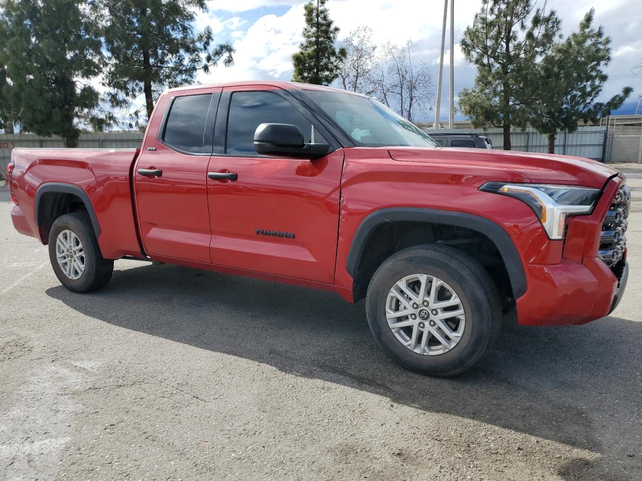 2022 Toyota Tundra - Image 4