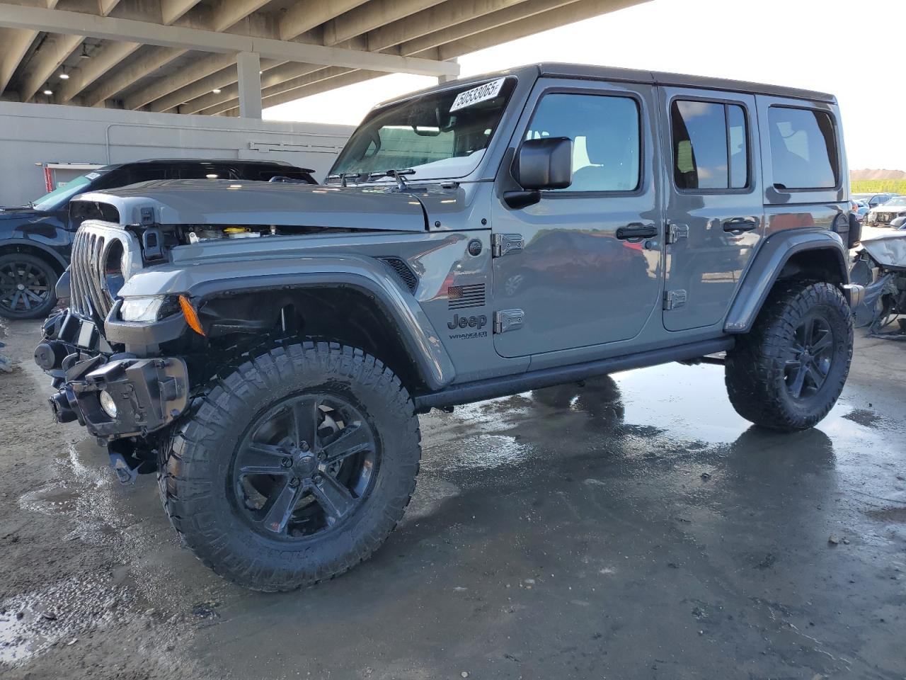 2017 Jeep Wrangler Unlimited Sahara продається в West Palm Beach, FL - Front End