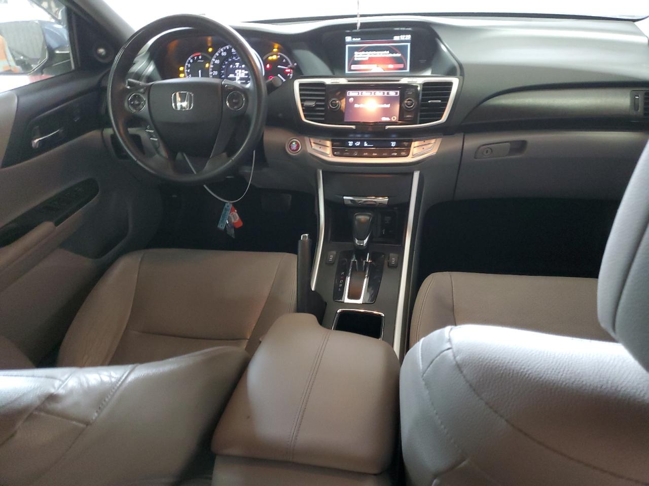 2015 Honda Accord - Image 8