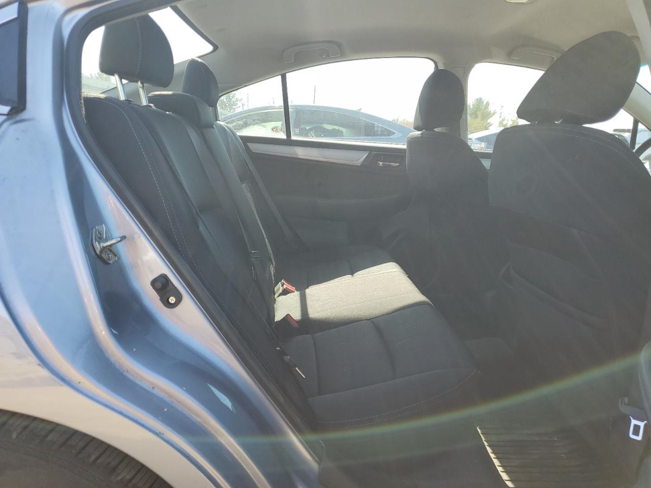 2017 Subaru Legacy - Image 10