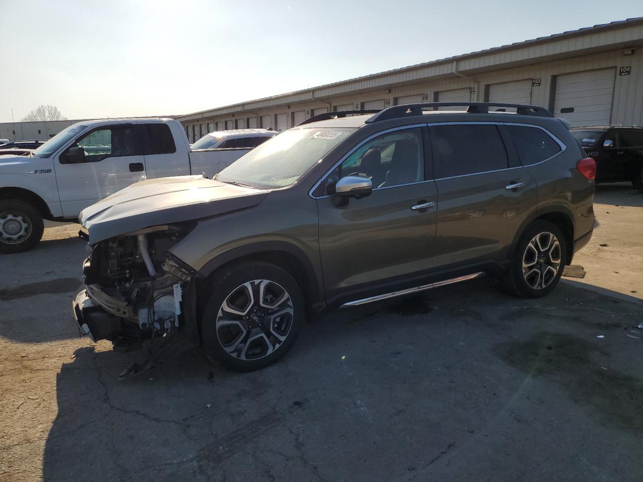 2023 Subaru Ascent Touring продається в Louisville, KY - Front End