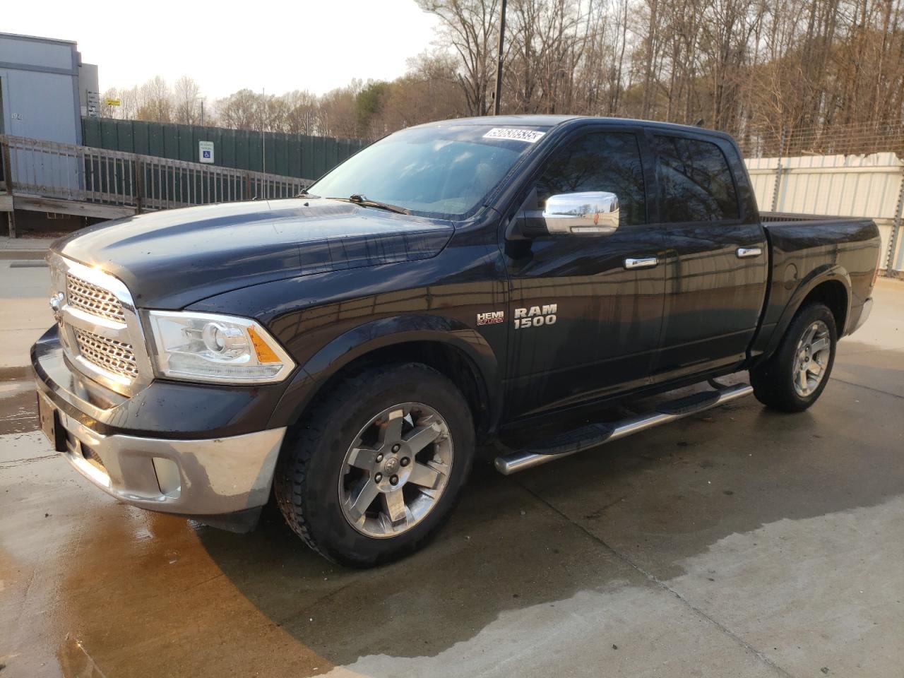 2013 Ram 1500 Laramie for Sale in Spartanburg, SC - Minor Dent/Scratches