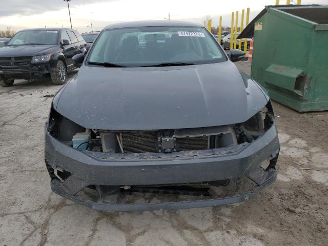  VOLKSWAGEN PASSAT 2017 Сharcoal