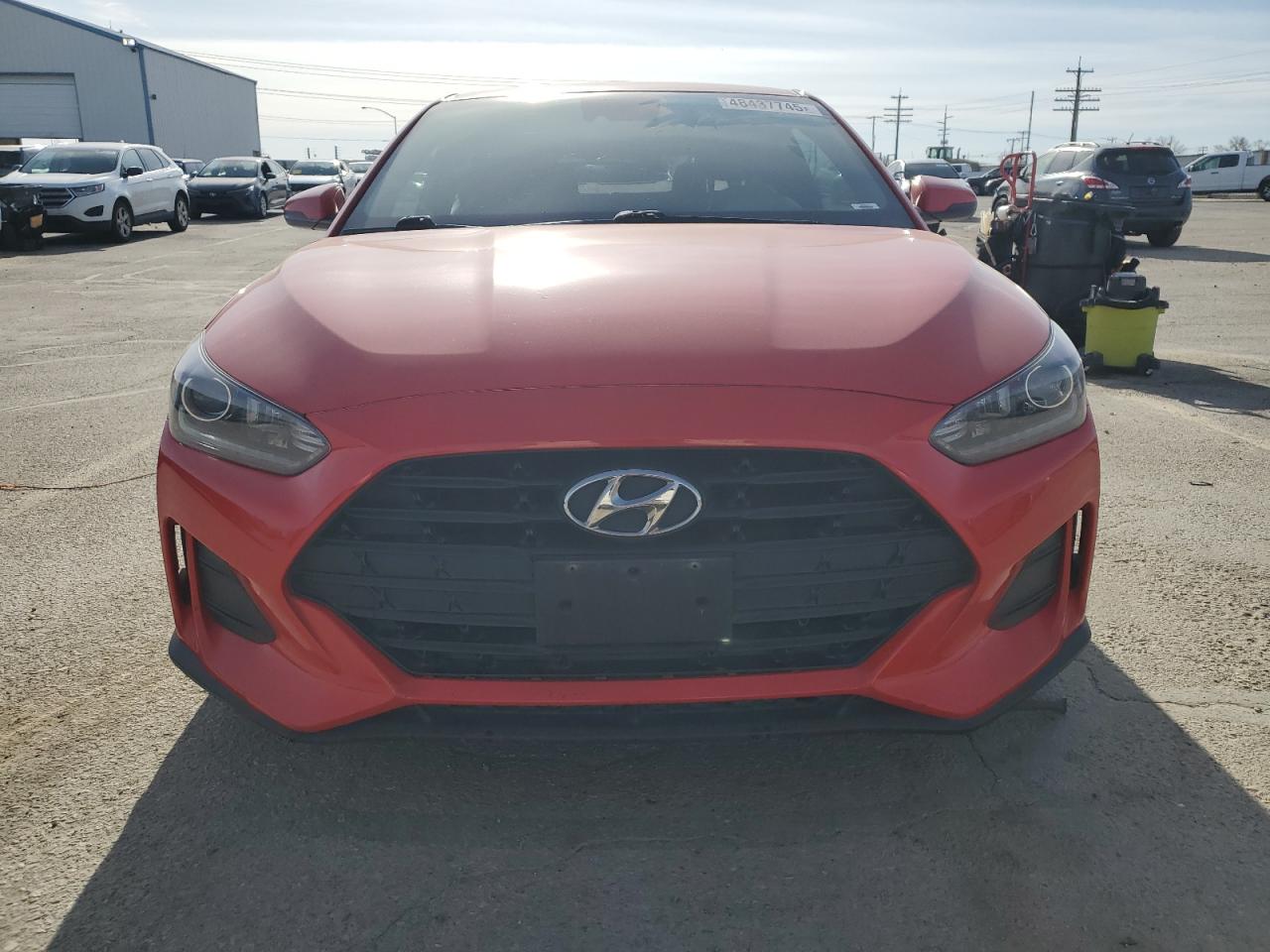 2019 Hyundai Veloster - Image 5