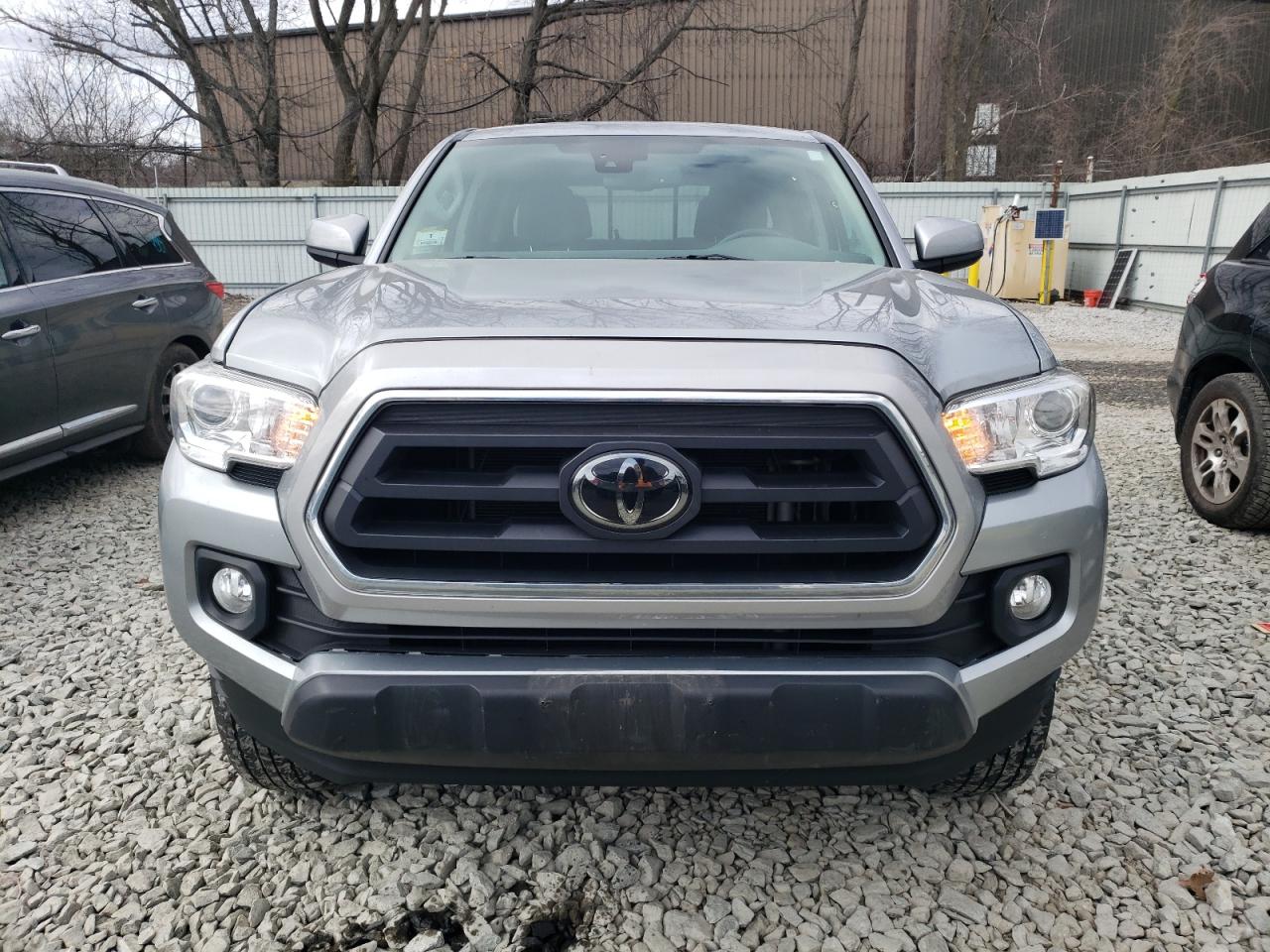 2021 Toyota Tacoma - Image 5