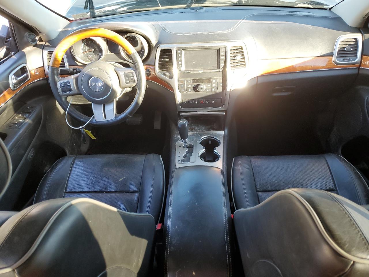 2013 Jeep Grand Cherokee - Image 8