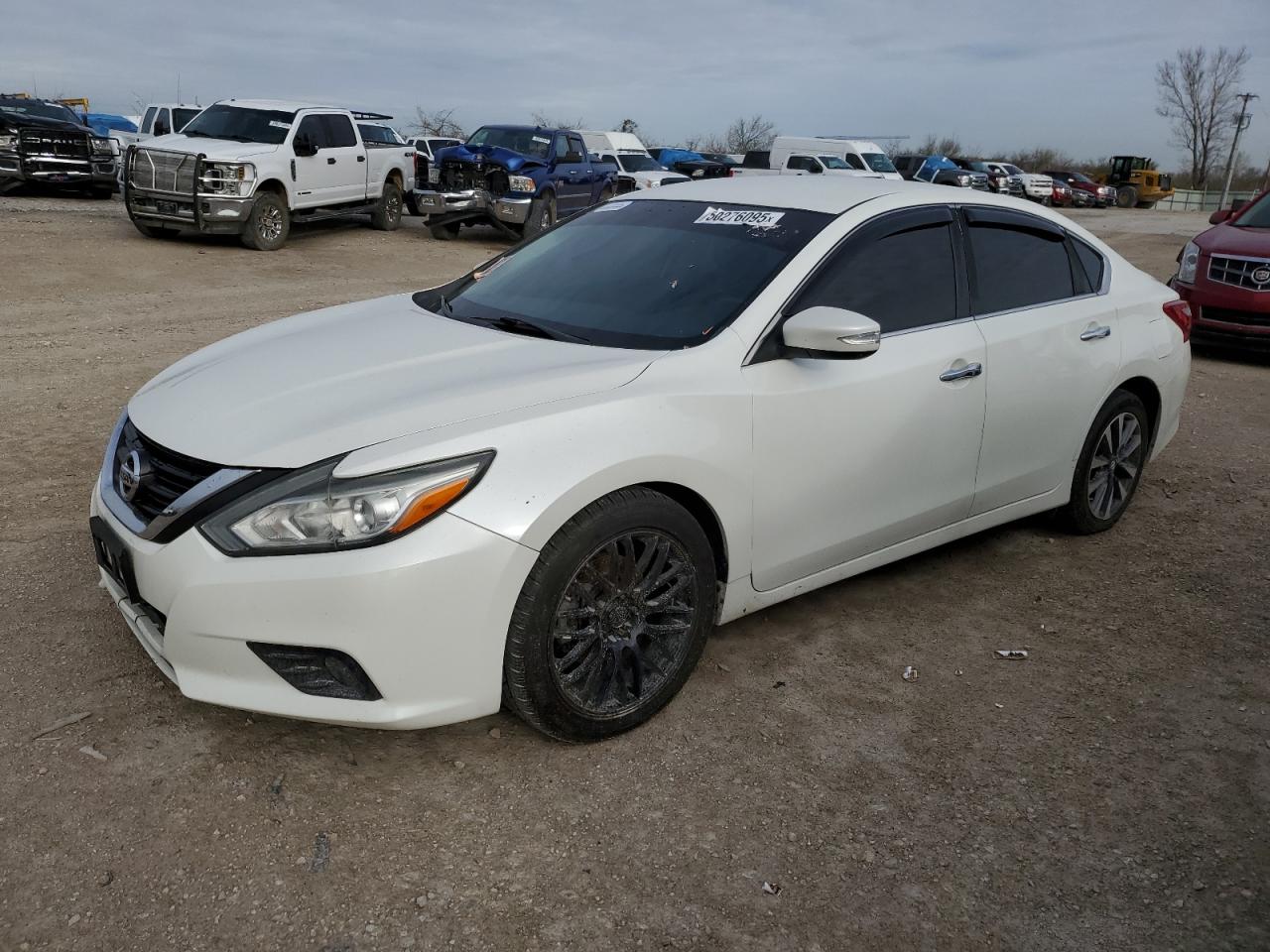 2017 Nissan Altima 2.5 for Sale in Kansas City, KS - Mechanical