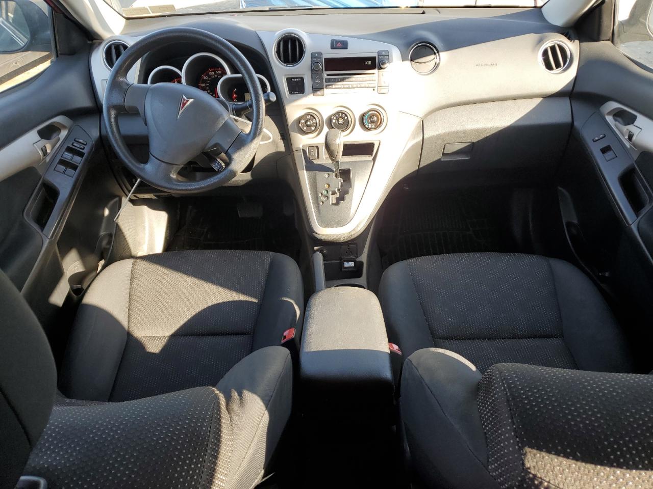 2009 Pontiac Vibe - Image 9