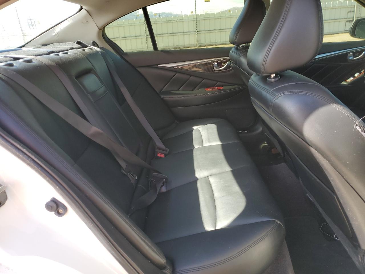 2014 Infiniti Q50 - Image 10