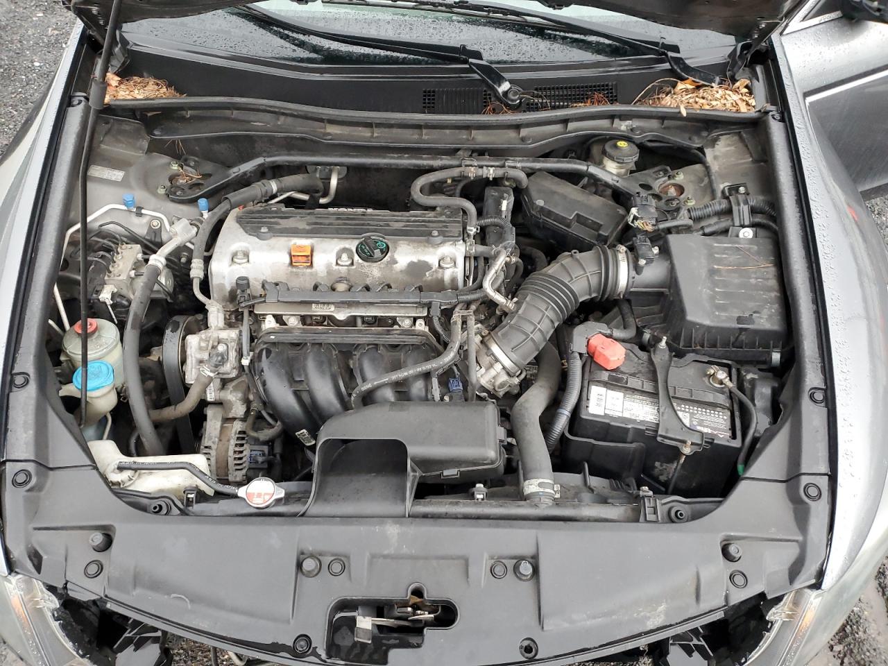2010 Honda Accord - Image 11