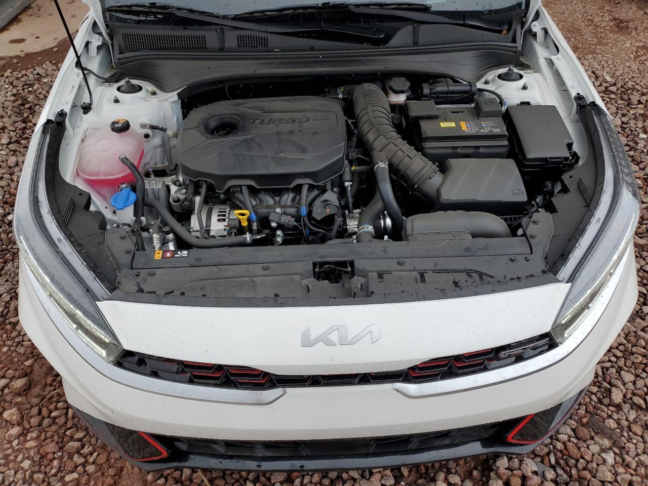 2024 Kia Forte - Image 12