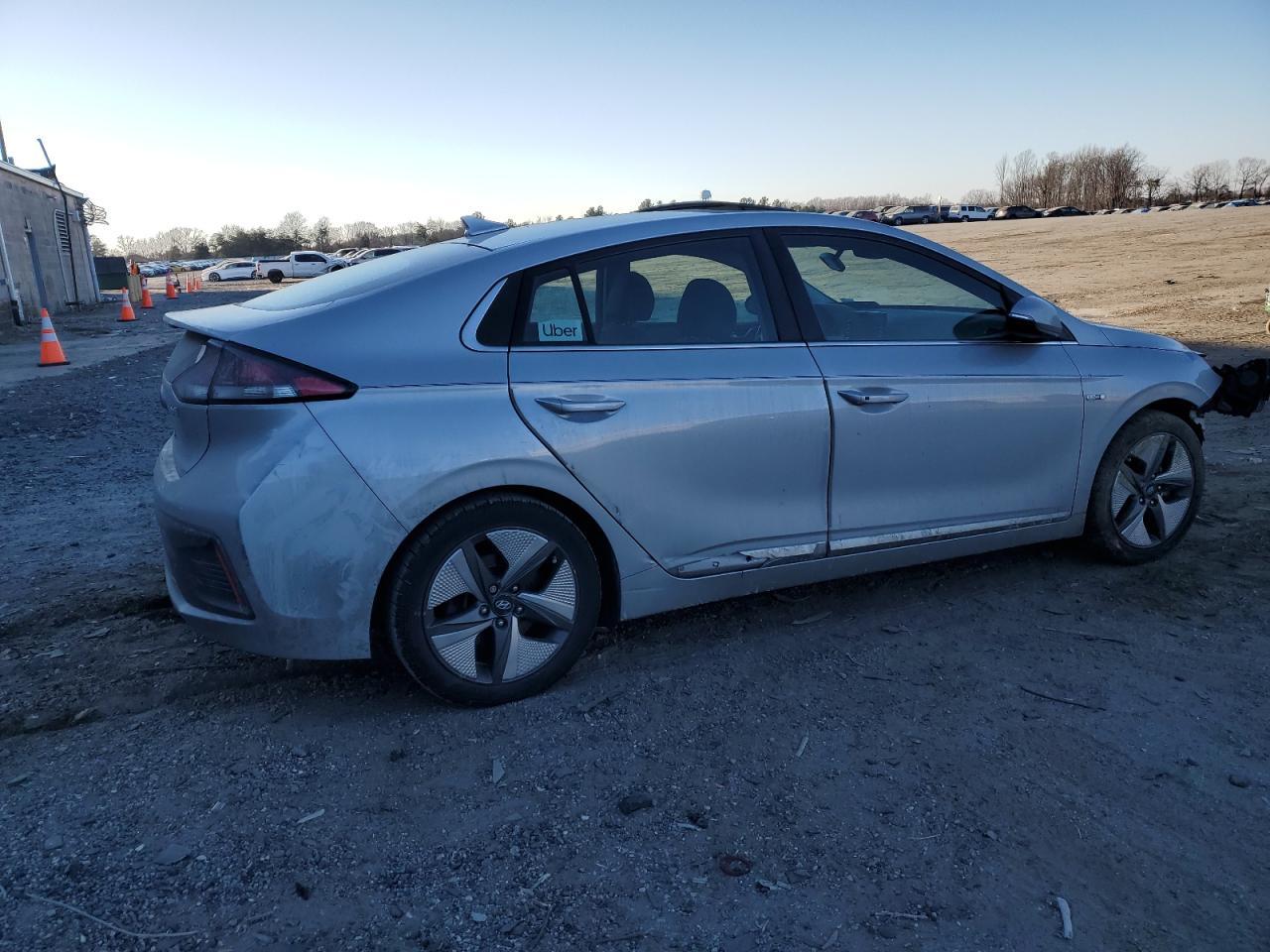 2020 Hyundai IONIQ - Image 3