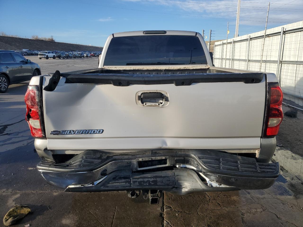 2006 Chevrolet Silverado - Image 6