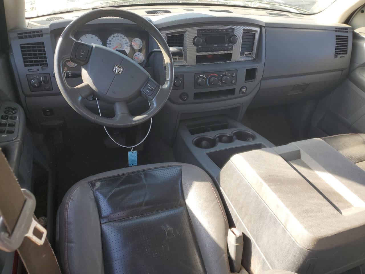 2006 Dodge RAM - Image 8