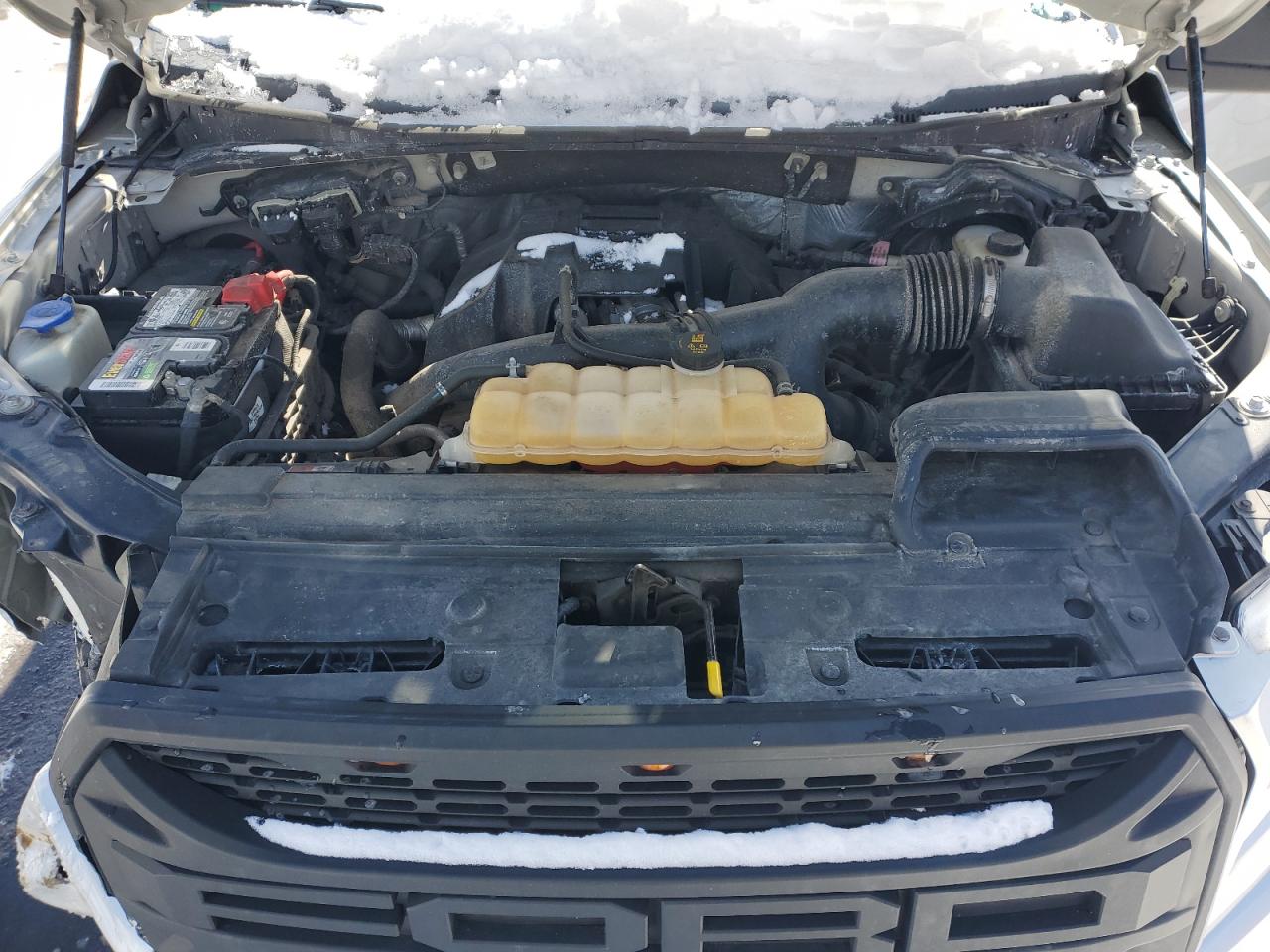 2015 Ford F-150 - Image 11
