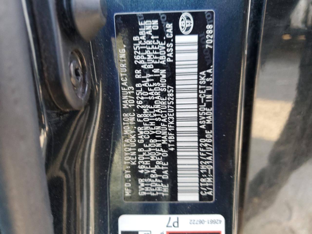 2014 Toyota Camry - Image 15