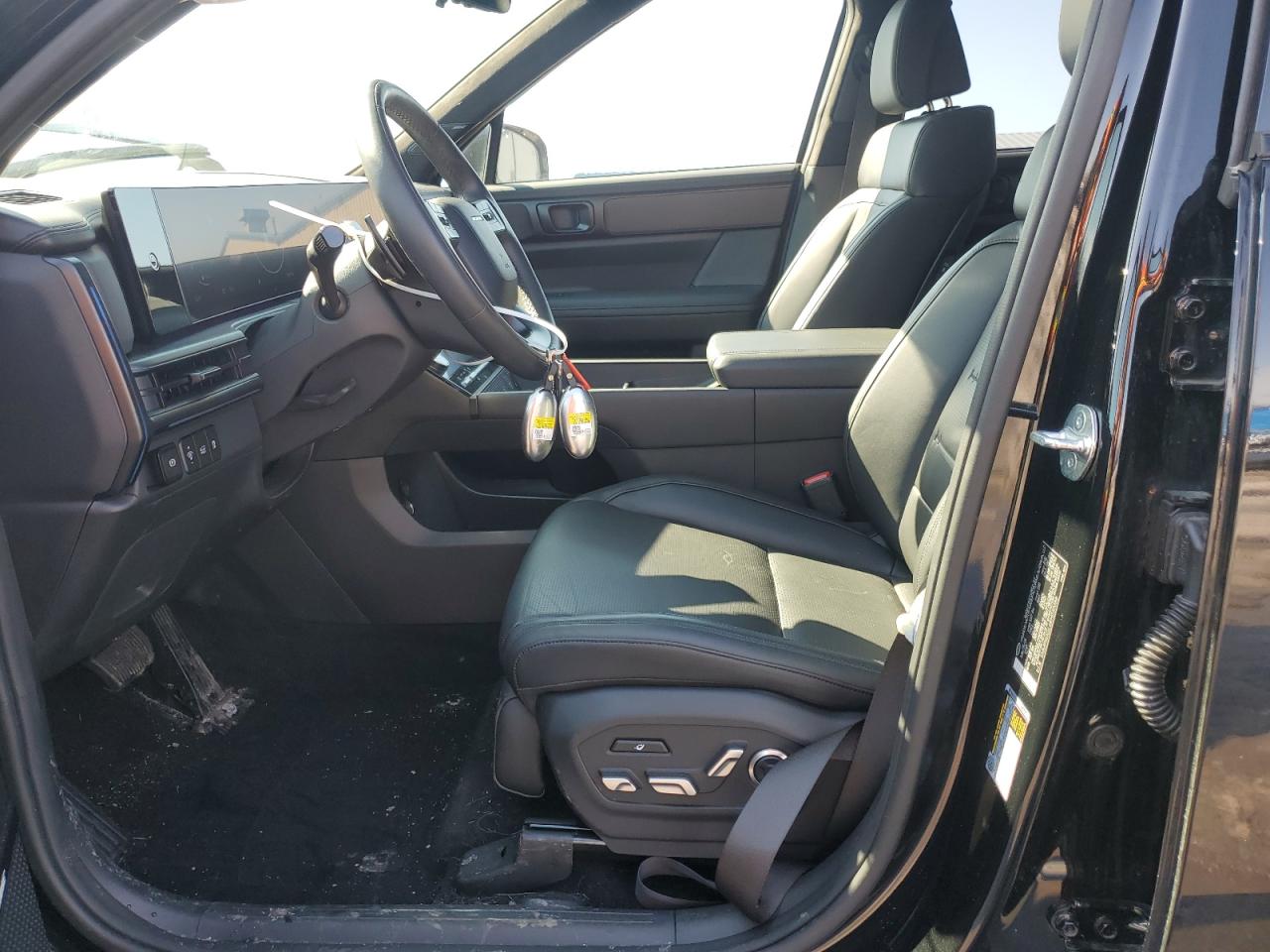 2024 Hyundai Santa Fe - Image 7