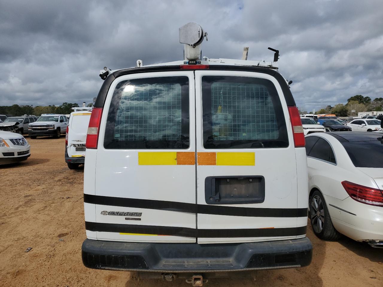2013 Chevrolet Express G2500 VIN: 1GCWGFCA4D1147418 Lot: 48354515