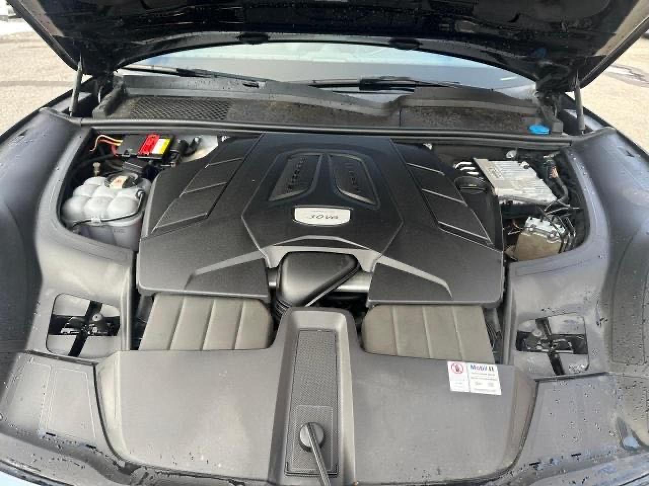 2020 Porsche Cayenne - Image 7