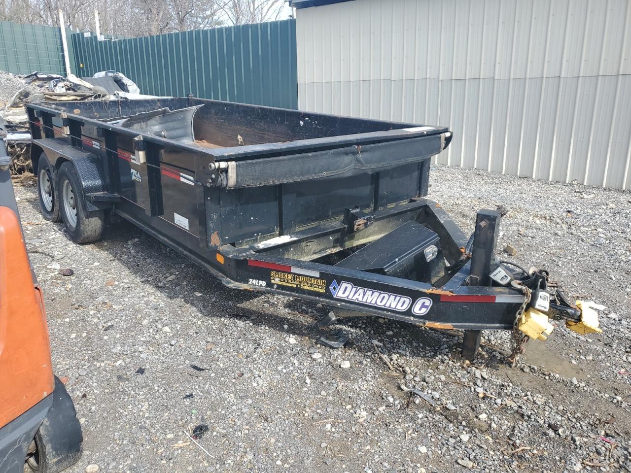 Madisonville, TN에서 판매 중인 2016 Diamond C Dump Trailer - Front End