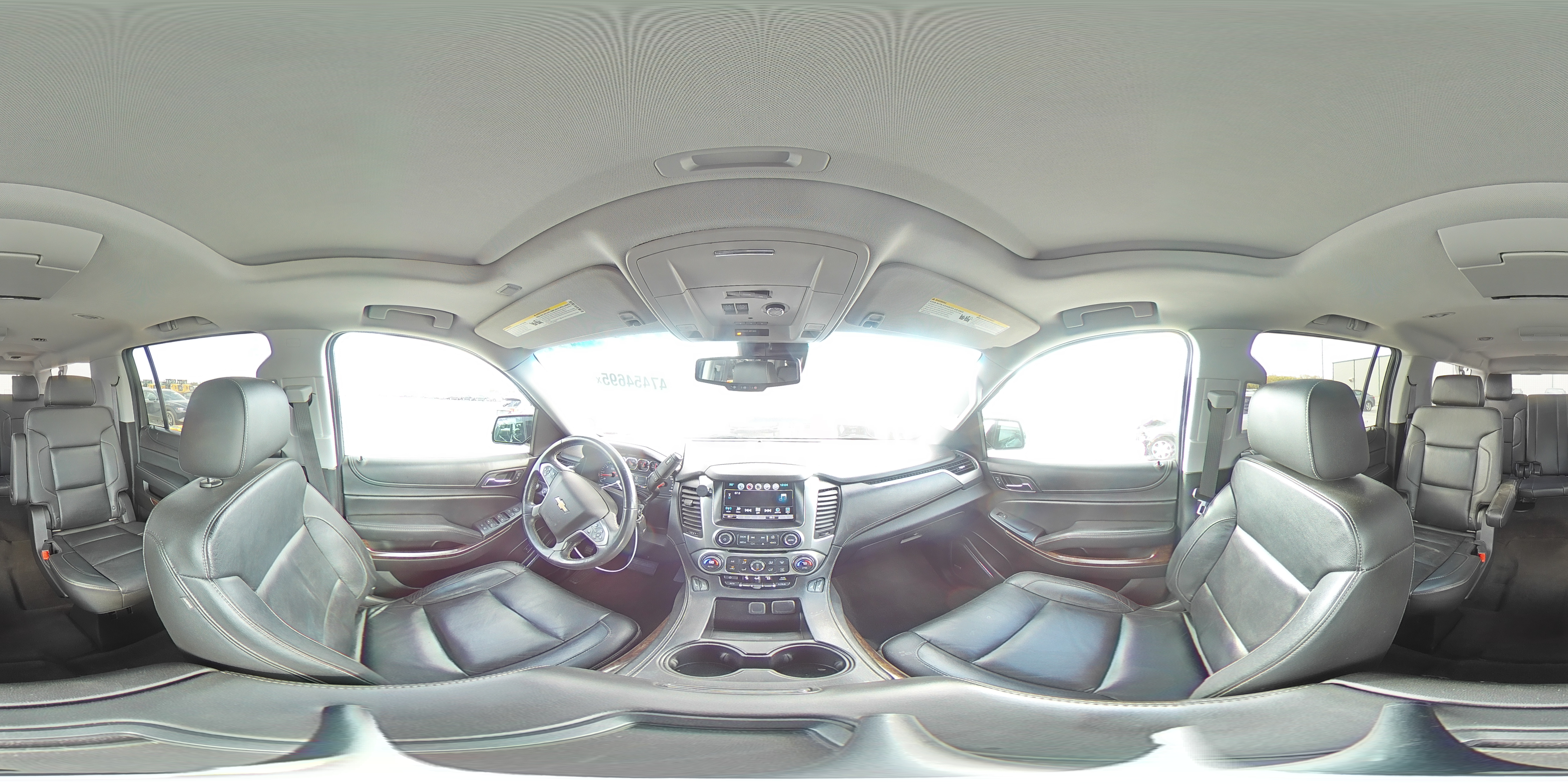 2016 Chevrolet Suburban - Image 13