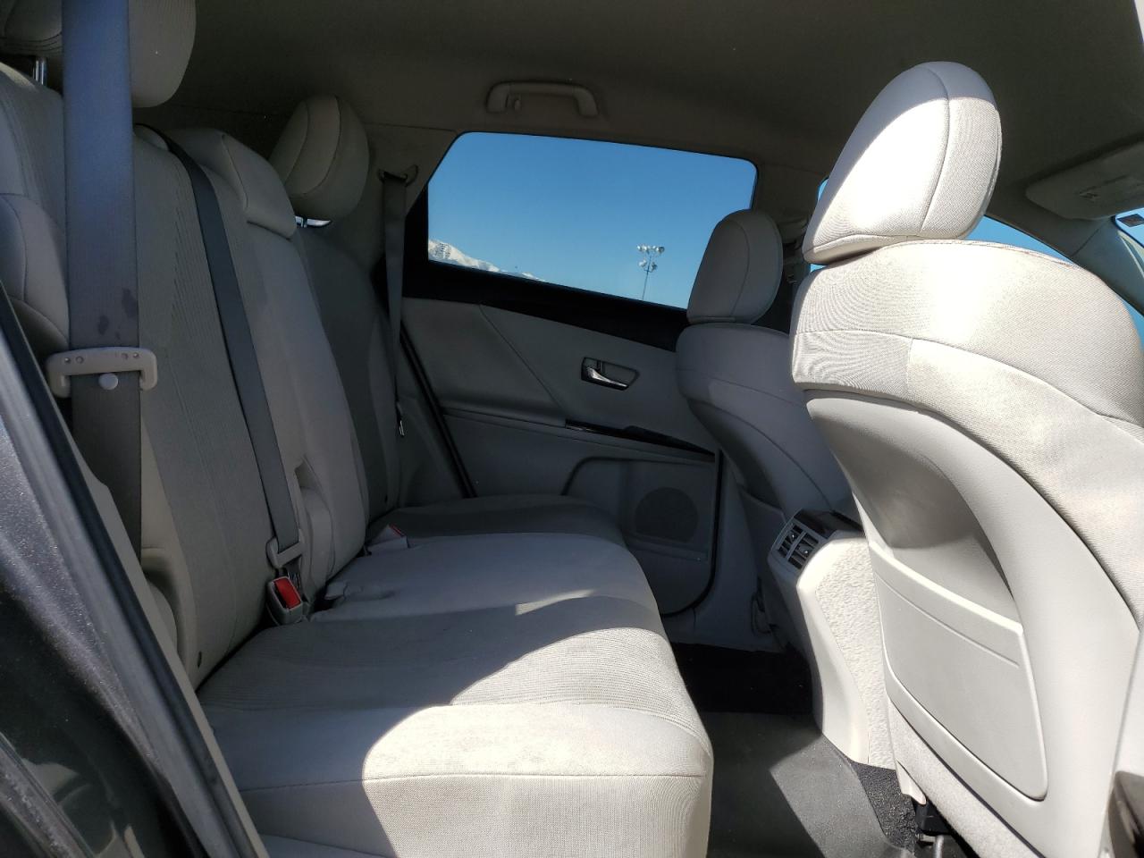 2011 Toyota Venza - Image 10