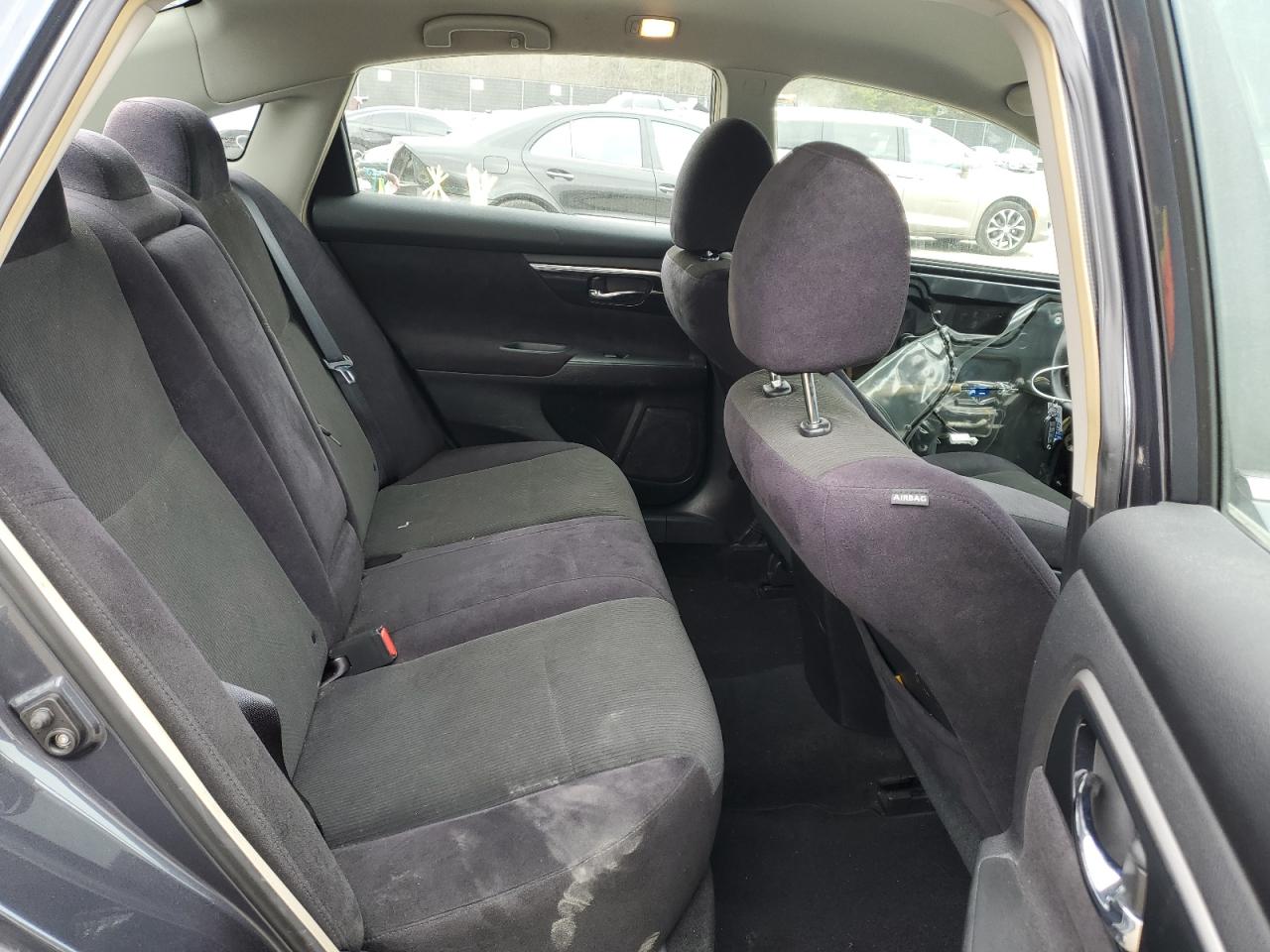 2013 Nissan Altima - Image 10