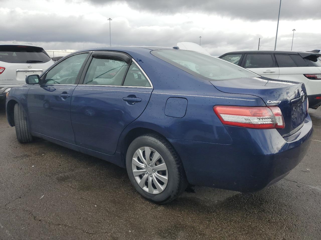 2010 Toyota Camry - Image 2