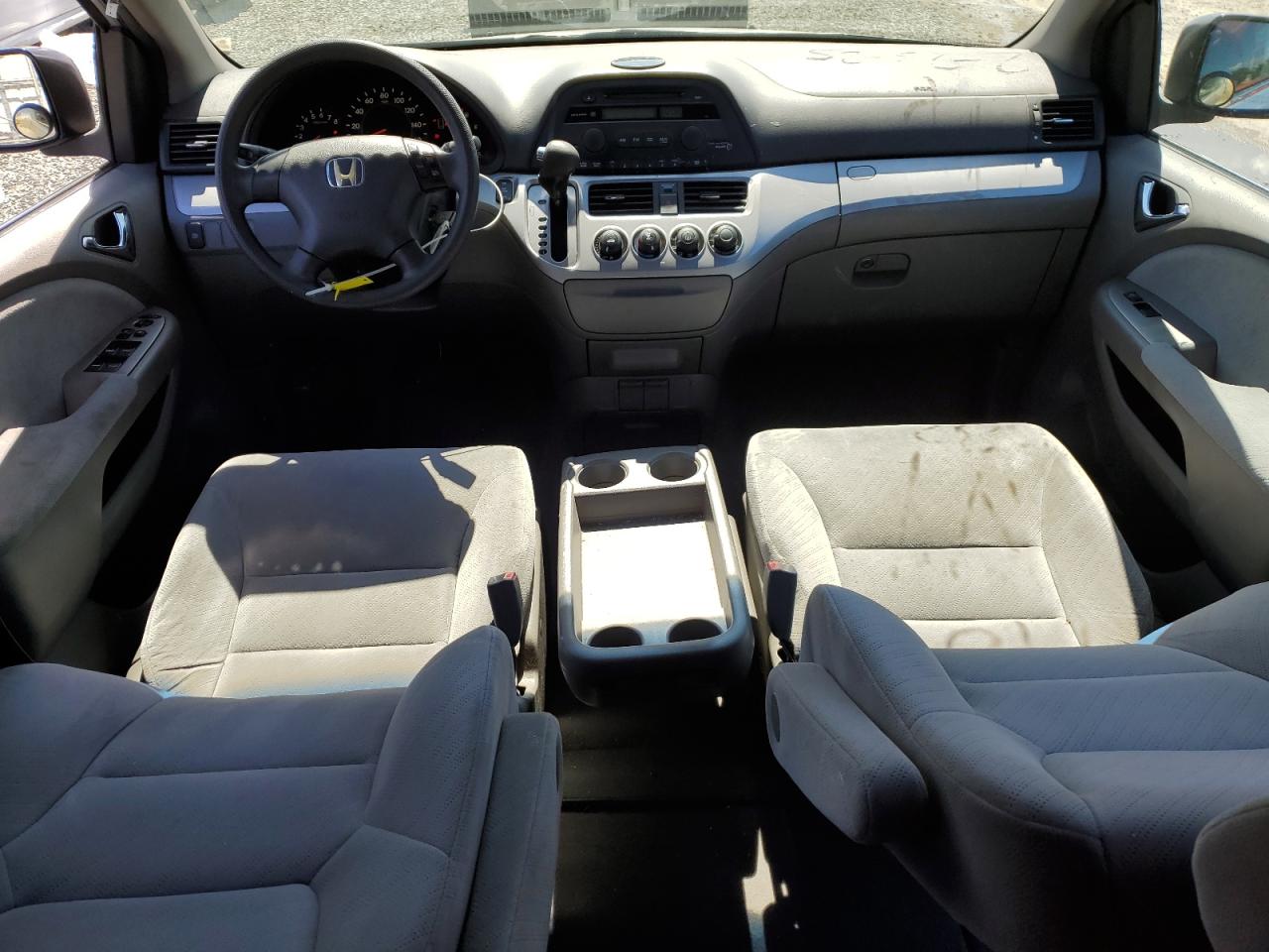 2010 Honda Odyssey - Image 8