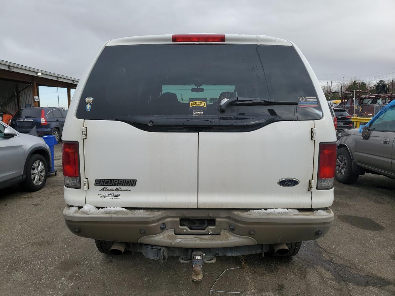 2003 Ford Excursion - Image 6