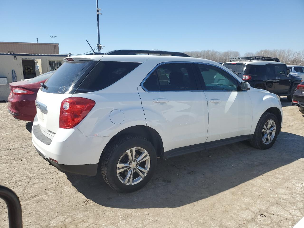 2015 Chevrolet Equinox - Image 3