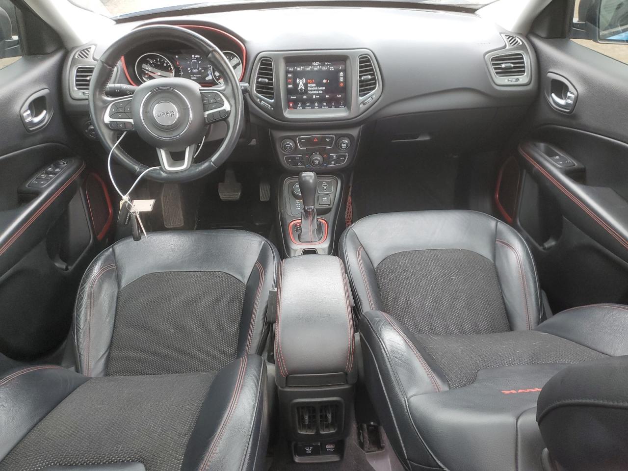 2017 Jeep Compass - Image 8