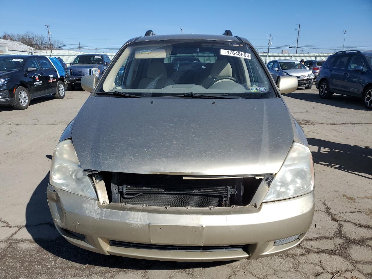 2009 Kia Sedona - Image 5